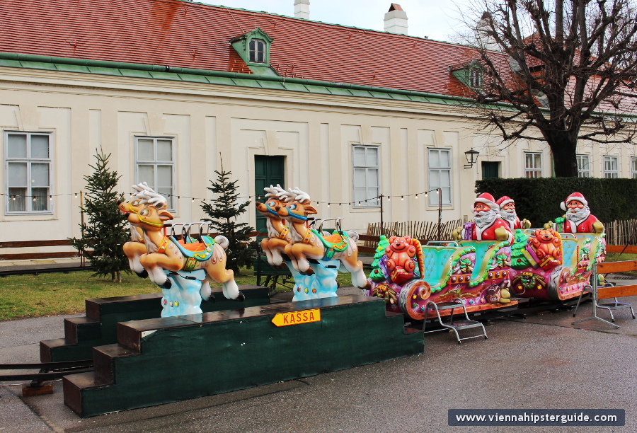 Belvedere Schloss Weihnachtsmarkt / Christmas market, Vienna - Wien