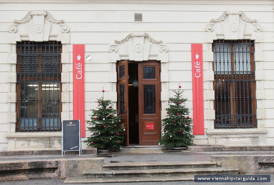 Belvedere Schloss Weihnachtsmarkt / Christmas market, Vienna - Wien
