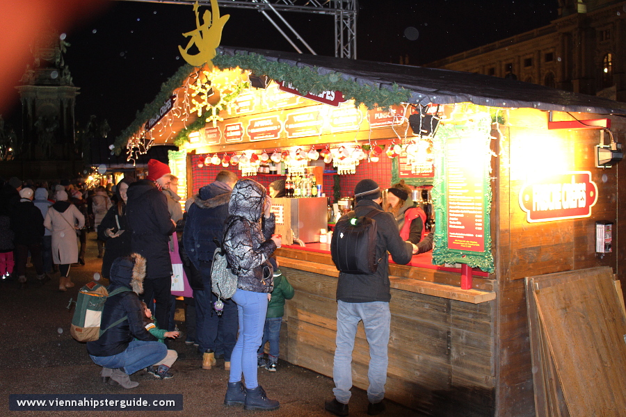 Maria Theresien Platz Weihnachtsmarkt / Christmas market, Vienna - Wien