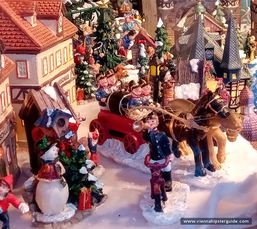 Rathausplatz Weihnachtsmarkt / Christmas market, Vienna - Wien