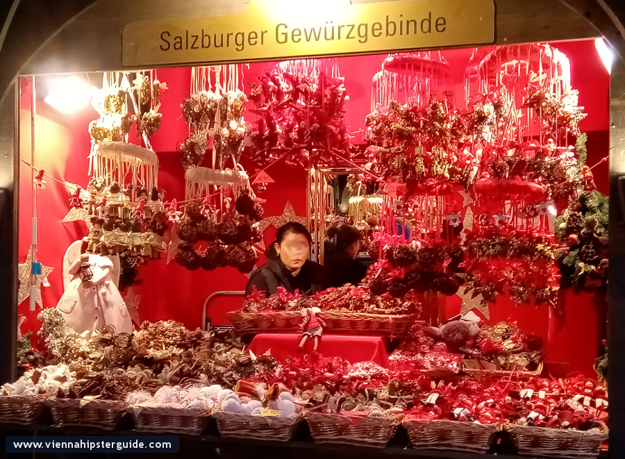 Stephansplatz Weihnachtsmarkt / Christmas market, Vienna - Wien