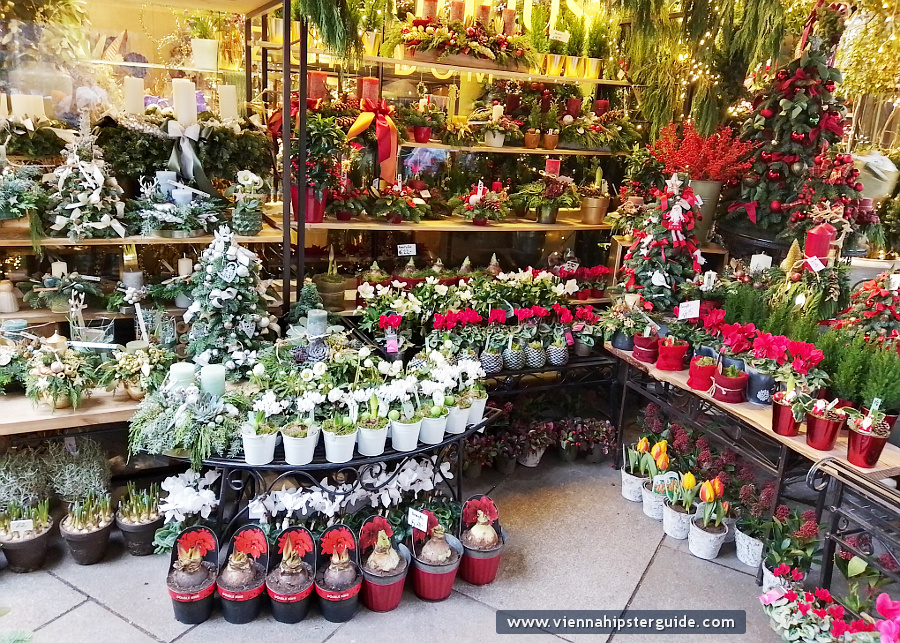 Stephansplatz Weihnachtsmarkt / Christmas market, Vienna - Wien