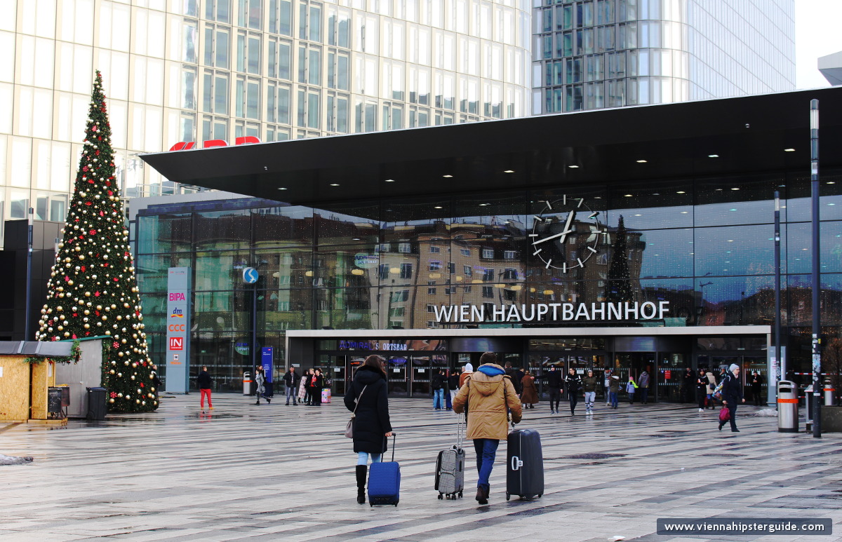 Hauptbahnhof, Wien / Vienna Main Railway Station - modern architecture