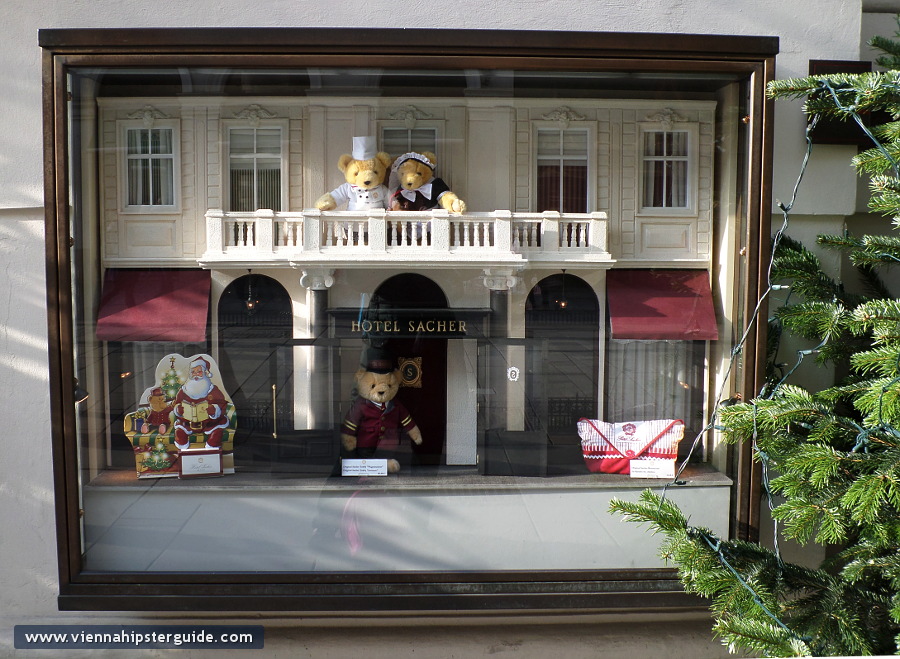 Hotel Sacher teddy bears Christmas decoration, Vienna / Wien