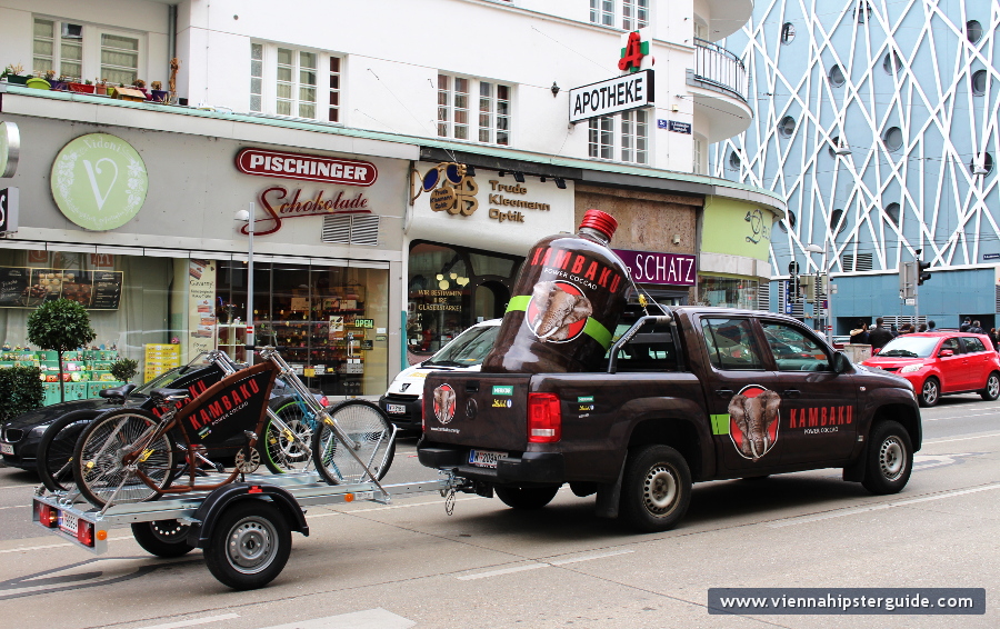 Landstraßer Hauptstraße, Wien Mitte Mall rechts
