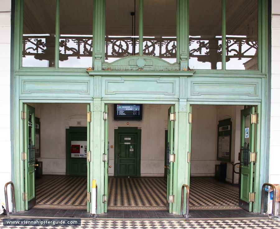 Underground station Schönbrunn by Otto Wagner, Wien / Vienna - Jugendstil, Secession, Art Nouveau